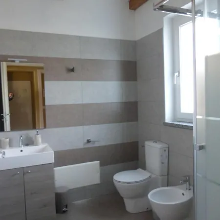 Cascina Tumas Orta Apartament